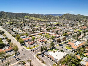 5710-5772 E Los Angeles Ave, Simi Valley, CA - Vue aérienne  vue de carte - Image1