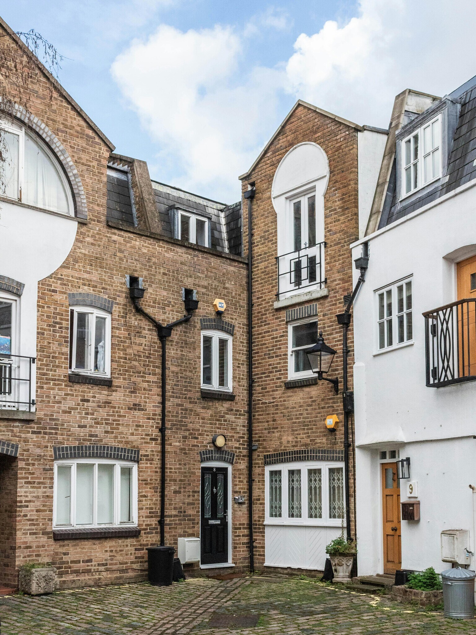 8 Celbridge Mews, Londres à louer Photo principale– Image 1 sur 22
