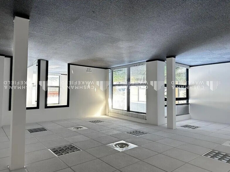 Bureau dans Schiltigheim à louer - Photo de l’immeuble – Image 2 sur 12
