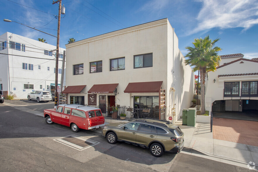101 Avenida Serra / 102 Avenida Cabrillo portefeuille de 2 biens à vendre sur LoopNet.fr - Photo de l’immeuble – Image 1 sur 44