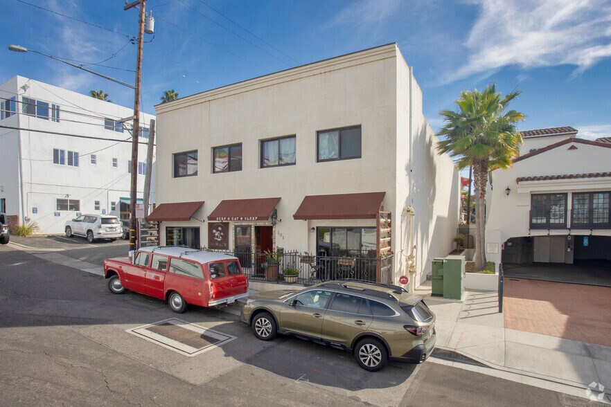 101 Avenida Serra / 102 Avenida Cabrillo portefeuille de 2 biens à vendre sur LoopNet.fr - Photo de l’immeuble – Image 1 sur 44
