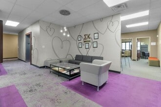 695 Pro Med Ln, Carmel, IN à vendre Photo intérieure– Image 1 sur 17