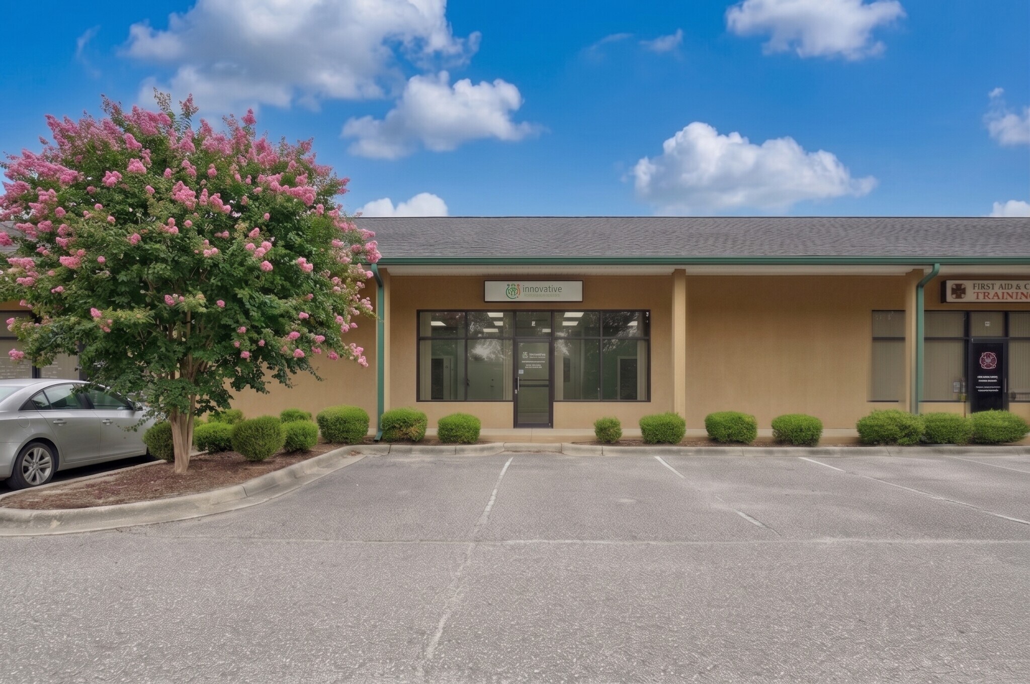 7000 Pine Forest Rd, Pensacola, FL à louer Photo de l’immeuble– Image 1 sur 12