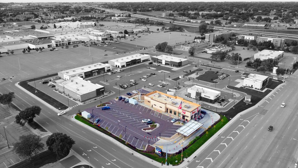 4005 W 41st St, Sioux Falls, SD à vendre - Photo de l’immeuble – Image 1 sur 6