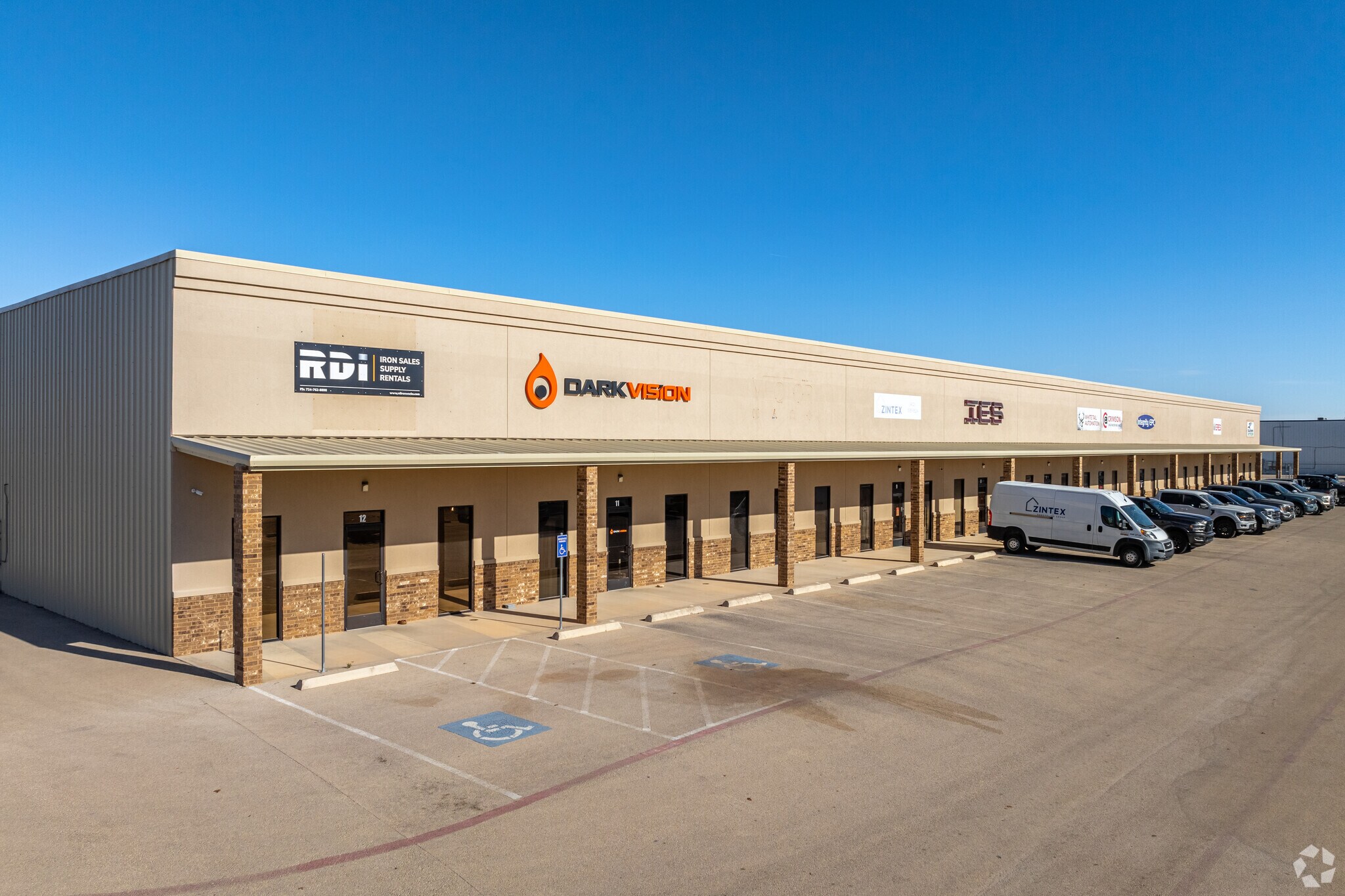 10800 State Highway 191, Midland, TX à louer Photo de l’immeuble– Image 1 sur 26