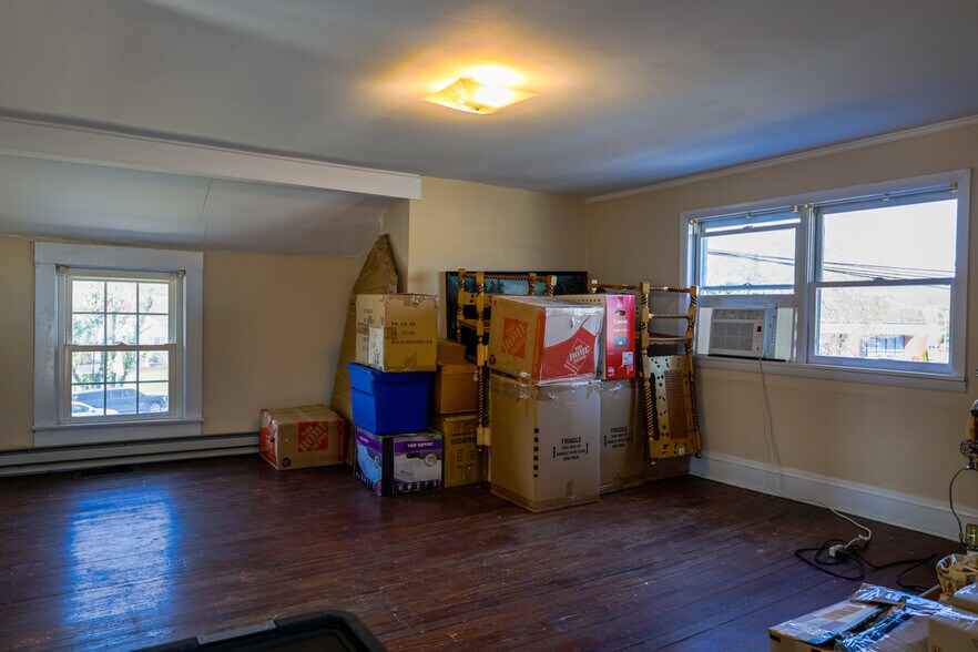 1616 Blountville Blvd, Blountville, TN à louer - Photo de l’immeuble – Image 3 sur 39
