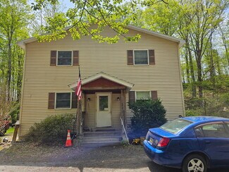 Plus de détails pour 135 Marsh Rd, Stroudsburg, PA - Logement à vendre