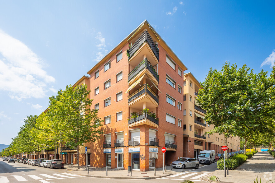 Immeuble residentiel dans Mollet del Vallès, Barcelona à vendre - Photo de l’immeuble – Image 2 sur 2