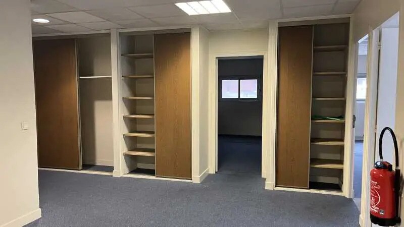 Rue De La Batardière, Saint-Jean-de-la-Ruelle à louer - Photo de l’immeuble – Image 3 sur 10