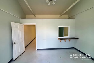 2695 Tamiami Trl, Port Charlotte, FL à louer Photo intérieure– Image 2 sur 7