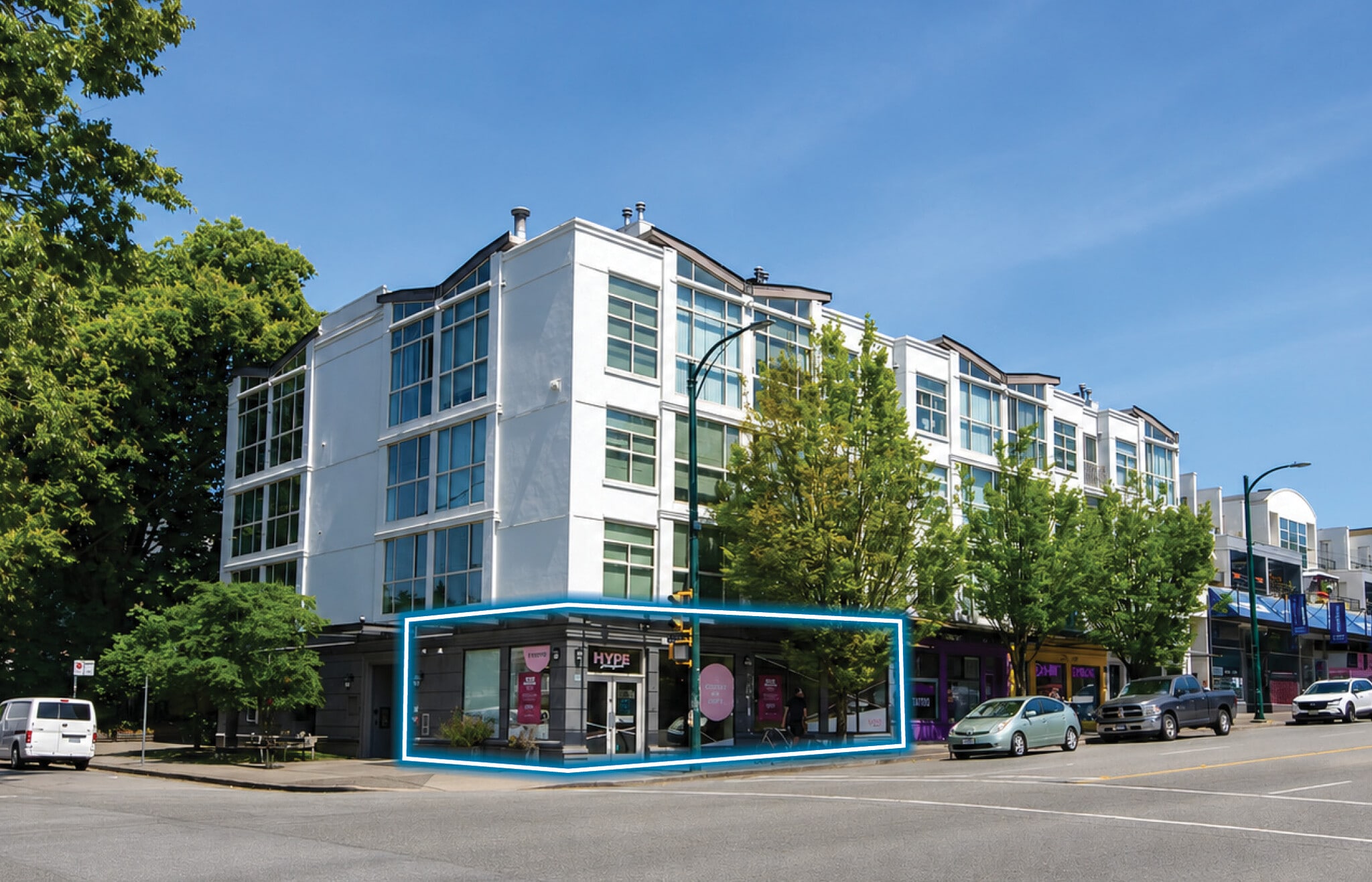 2665-2695 W 4th Ave, Vancouver, BC à louer Photo de l’immeuble– Image 1 sur 6