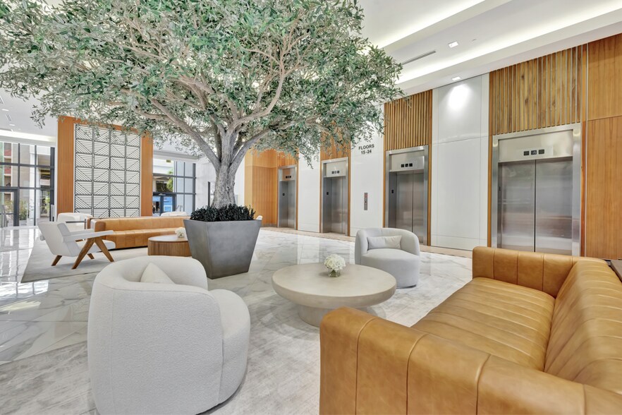 110 E broward Blvd, Fort Lauderdale, FL à louer - Hall d’entrée – Image 3 sur 10