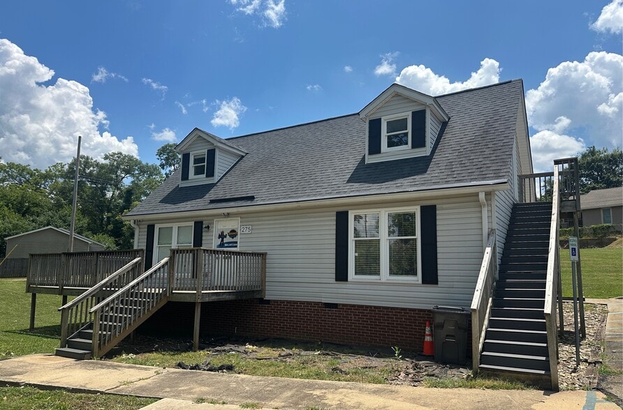 275 E Henry St, Spartanburg, SC à louer - Photo principale – Image 1 sur 4