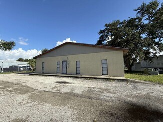Plus de détails pour 2123 Whitfield Park Ave, Sarasota, FL - Industriel/Logistique à vendre