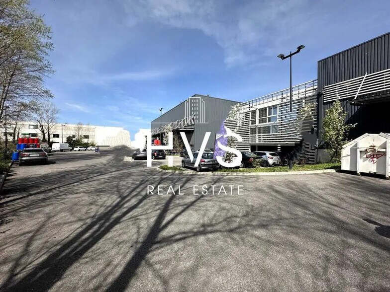 230 Rue Henri Delaunay, Aix-en-Provence à louer - Photo de l’immeuble – Image 1 sur 8