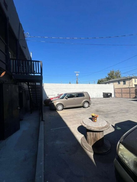 2646-2656 La Cienega Ave, Los Angeles, CA à louer - Photo de l’immeuble – Image 3 sur 9