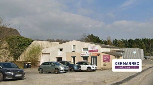 Plus de détails pour Local d’activités à vendre