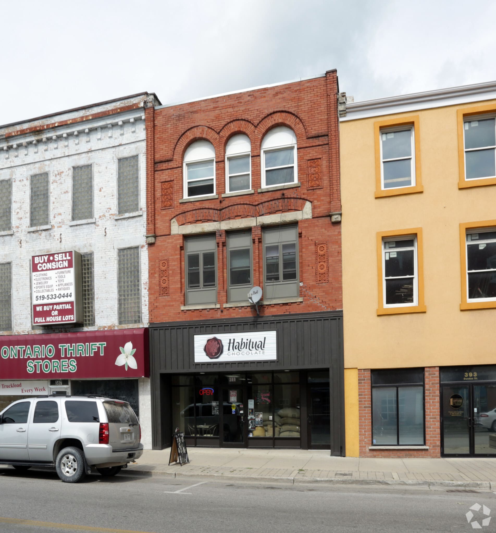 389 Dundas St, Woodstock, ON à vendre Photo principale– Image 1 sur 3