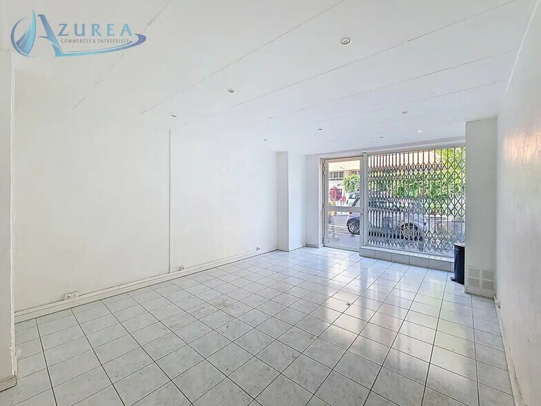 Local commercial dans Nice à louer - Photo de l’immeuble – Image 1 sur 6