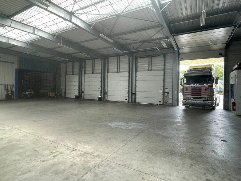 Industriel/Logistique dans La Haie-Fouassière à louer - Photo de l’immeuble – Image 1 sur 4