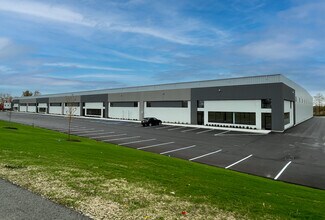 Plus de détails pour 3220 Northridge Dr NW, Grand Rapids, MI - Industriel/Logistique à louer