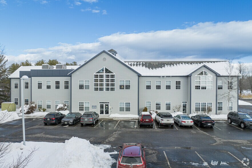 324 Cummings Rd, South Portland, ME à louer - Photo de l’immeuble – Image 2 sur 8