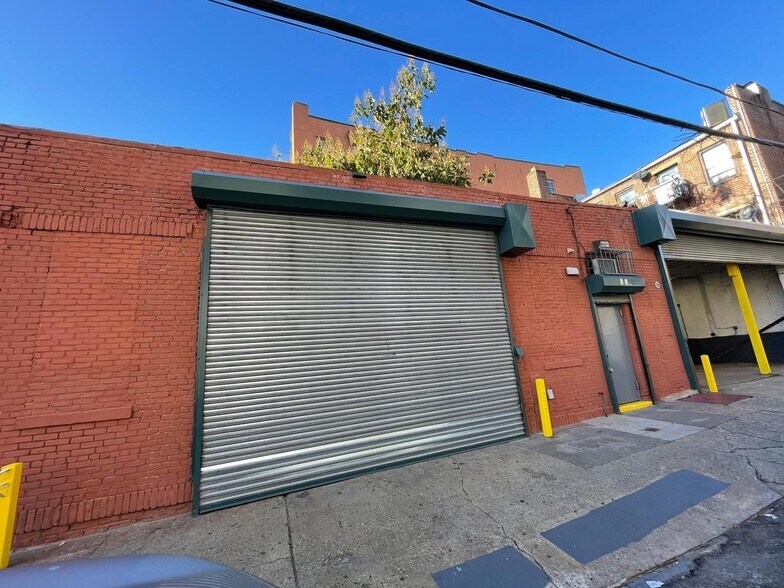 405 Rider Ave, Bronx, NY à louer - Photo de l’immeuble – Image 2 sur 9
