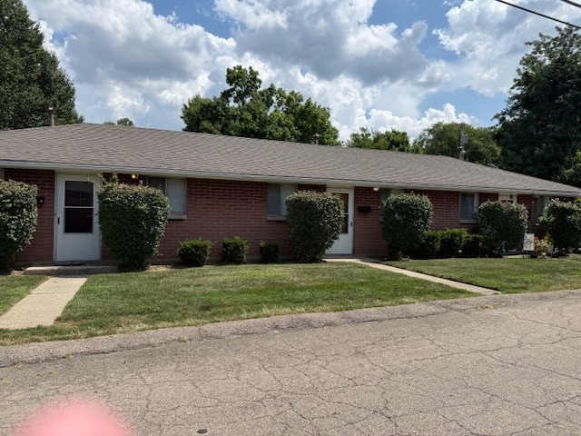 100 E Nottingham Rd, Dayton, OH à vendre Photo principale– Image 1 sur 22