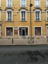 Local commercial dans Villefranche-sur-Saône à louer Photo de l’immeuble– Image 1 sur 7