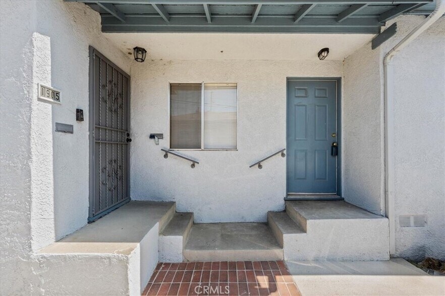 1901 Hauser Blvd, Los Angeles, CA à vendre - Photo de l’immeuble – Image 3 sur 43