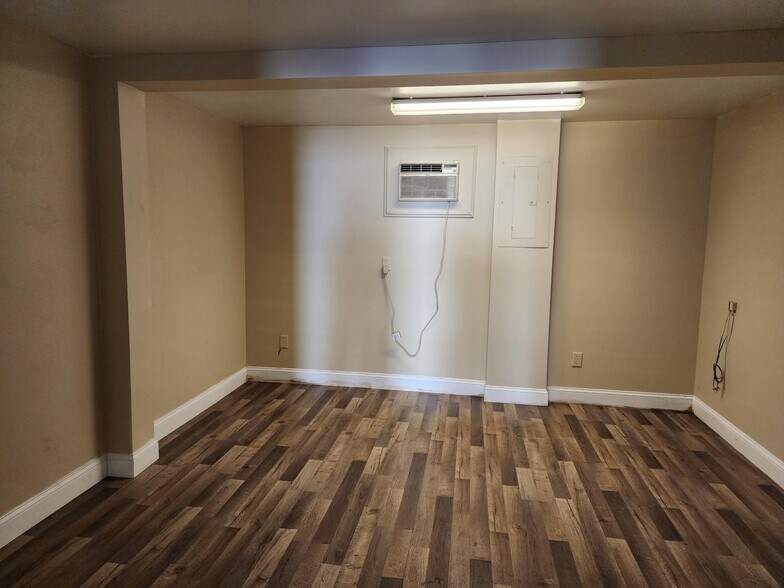 13625 50th Way N, Clearwater, FL à louer - Photo intérieure – Image 3 sur 4
