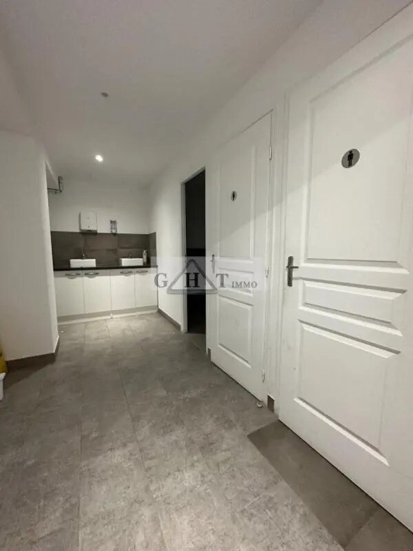 Plus de détails pour Industriel/Logistique à louer