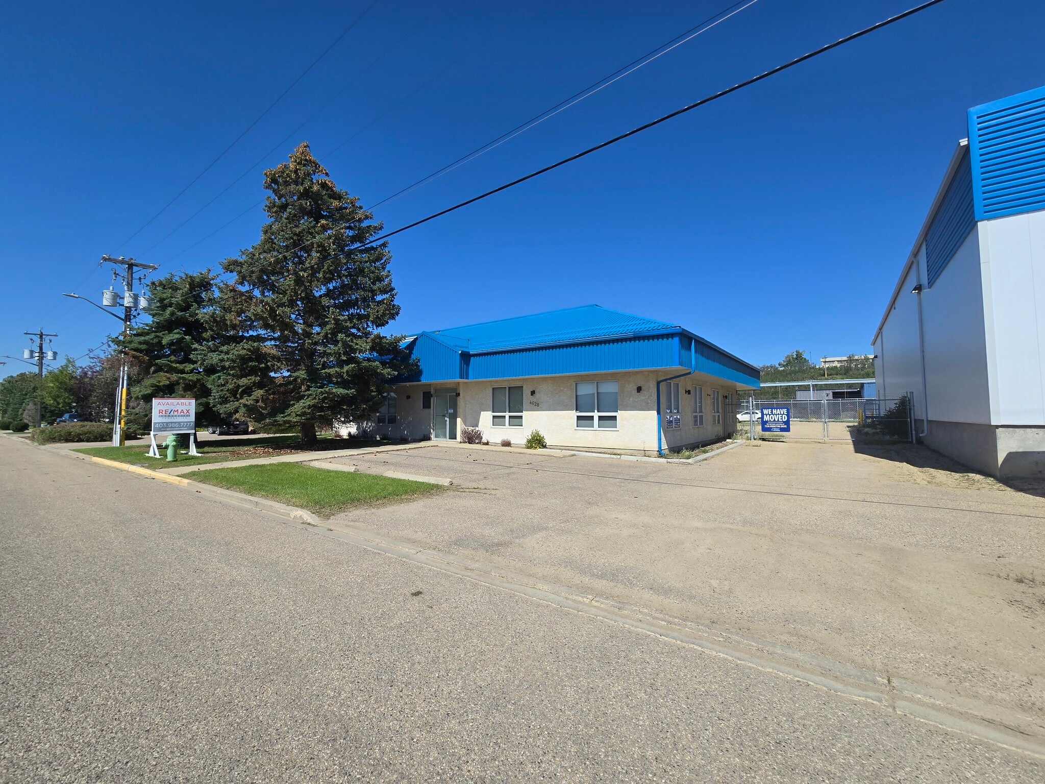 4628 62 St, Red Deer, AB à louer Photo intérieure– Image 1 sur 18