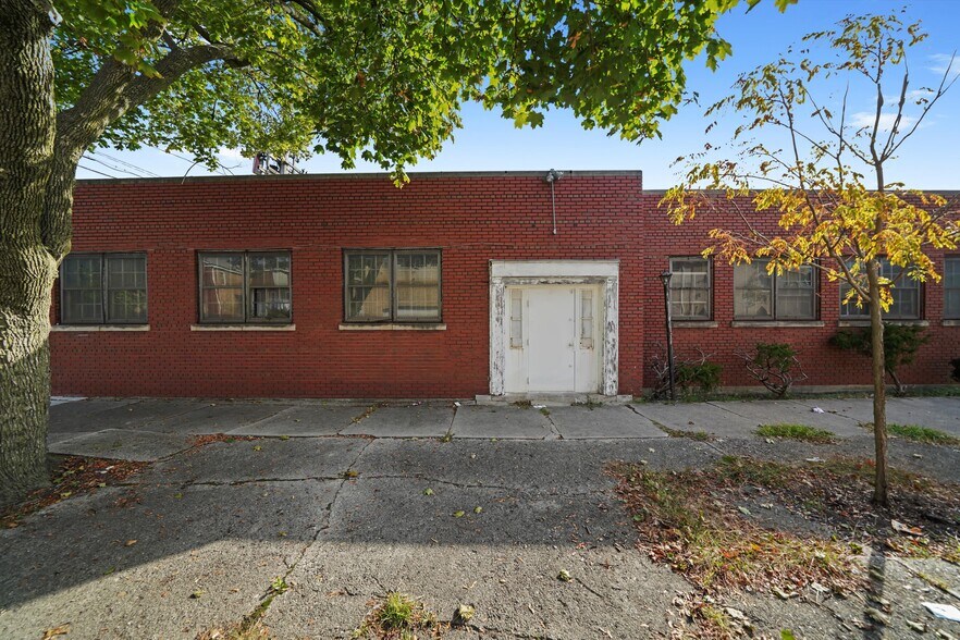 2024 W 79th St, Chicago, IL à vendre - Photo de l’immeuble – Image 3 sur 31