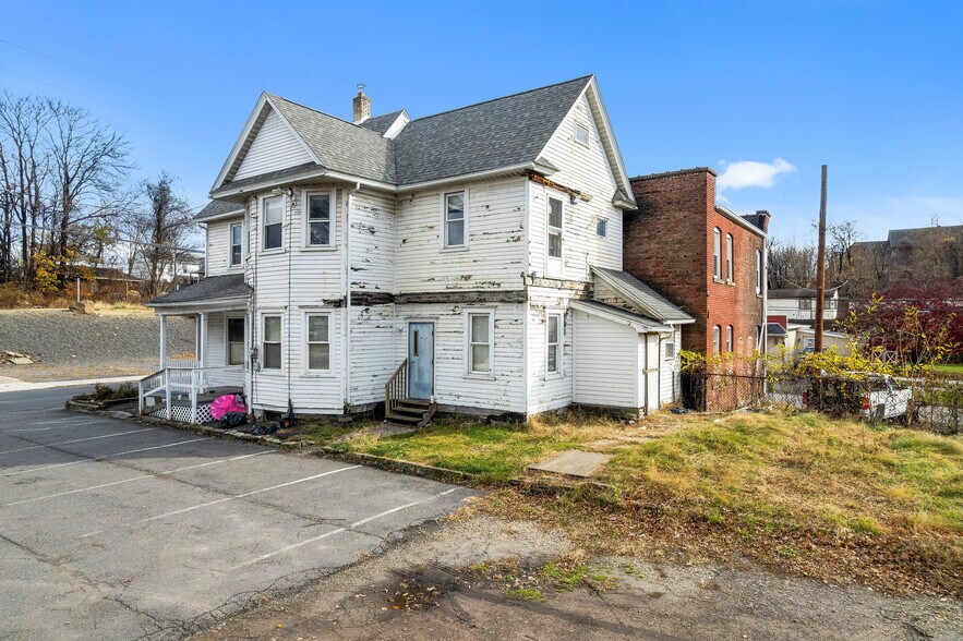 8 W Olive St, Scranton, PA à vendre - Photo de l’immeuble – Image 2 sur 32