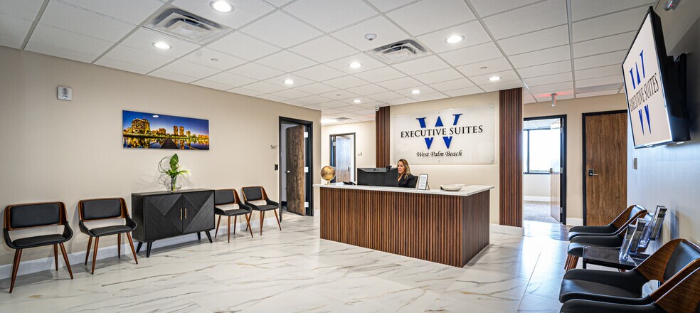 1601 Belvedere Rd, West Palm Beach, FL à louer - Hall d’entrée – Image 3 sur 21
