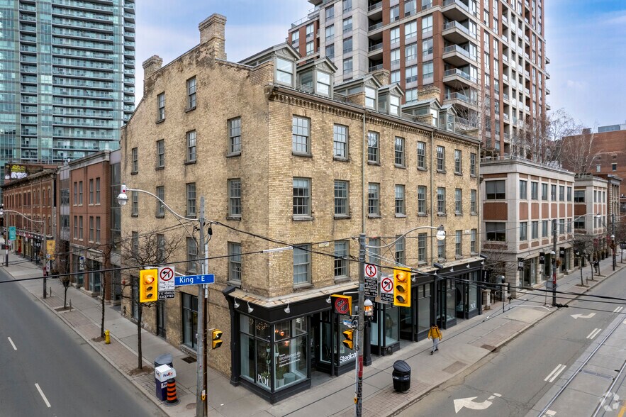 150-154 King St E, Toronto, ON à louer - Photo de l’immeuble – Image 1 sur 4