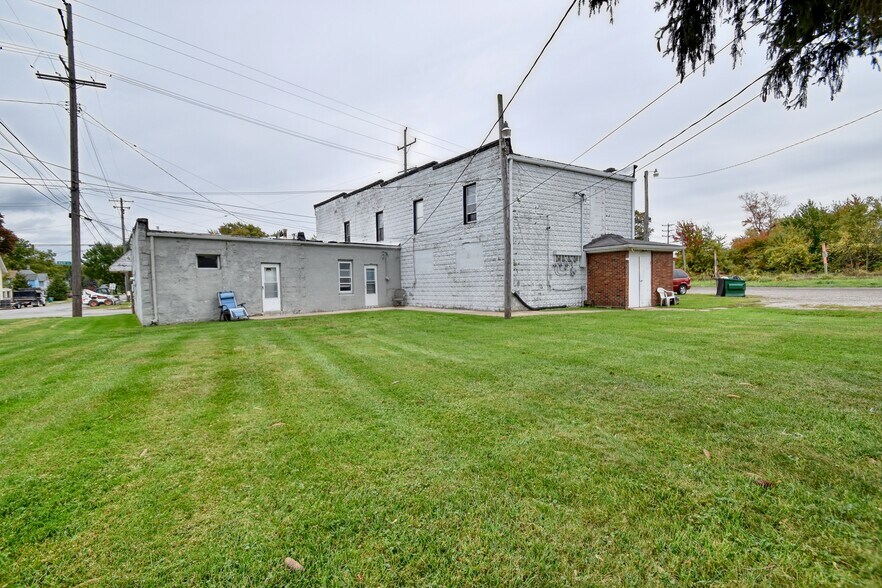 4196 Main St, Perry, OH à vendre - Photo de l’immeuble – Image 3 sur 18