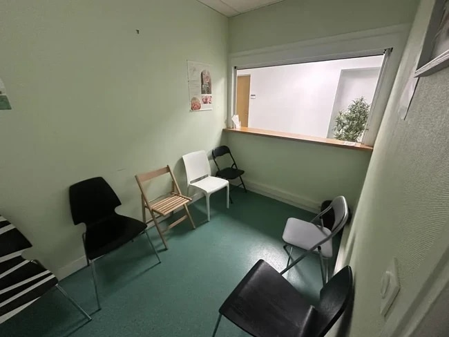 Plus de détails pour Bureau à vendre