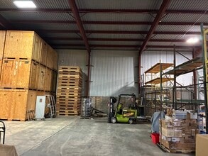 400 Mason Rd, Fairport, NY à louer Photo intérieure– Image 1 sur 2