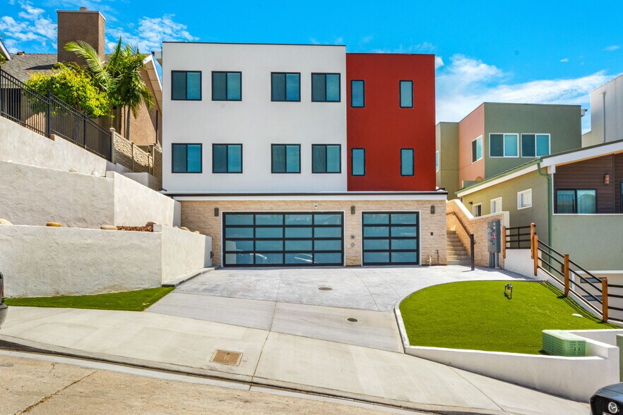 1251 Van Nuys St, San Diego, CA à vendre - Photo de l’immeuble – Image 2 sur 42