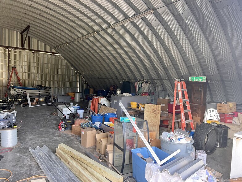 4910 Ralls Rd, Fort Pierce, FL à louer - Photo de l’immeuble – Image 2 sur 2