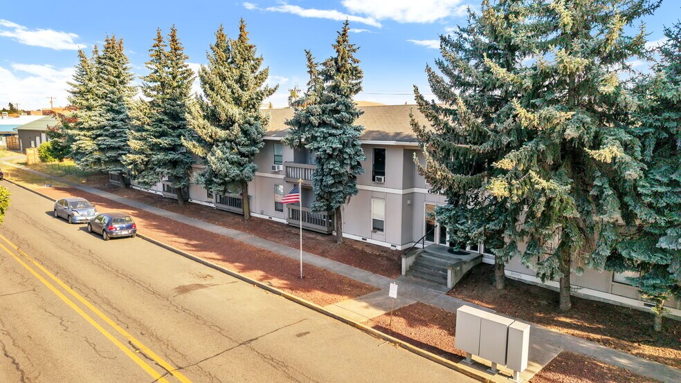 226 W Broadway St, Goldendale, WA à vendre - Photo de l’immeuble – Image 3 sur 37