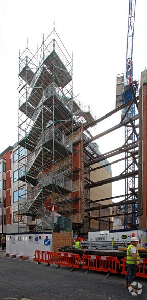 33 Maddox St, Londres à louer - Photo de l’immeuble – Image 3 sur 3