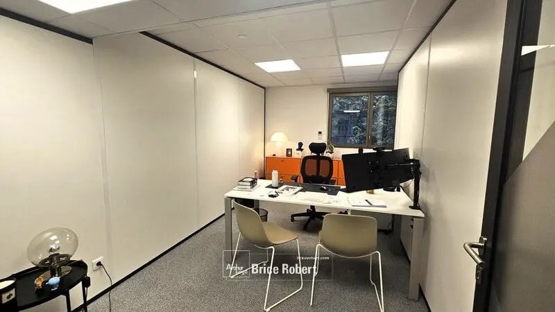 Bureau dans Lyon à louer - Photo de l’immeuble – Image 2 sur 7