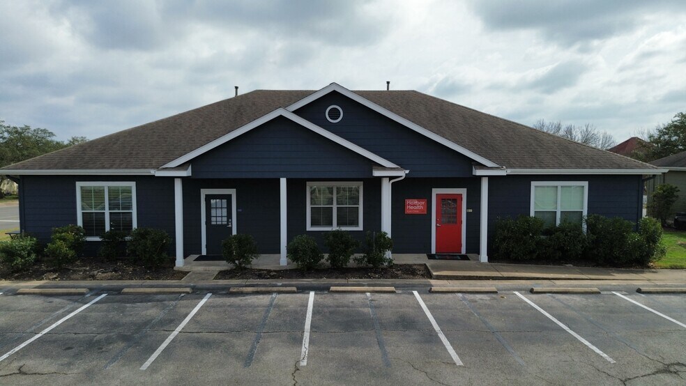 130 Kirkham Cir, Kyle, TX à louer - Photo de l’immeuble – Image 2 sur 2