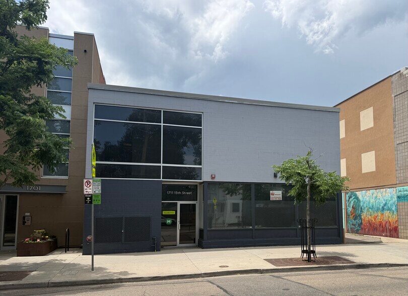 1711 15th St, Boulder, CO à louer - Photo de l’immeuble – Image 2 sur 11
