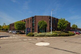 Plus de détails pour Leatherhead Rd, Chessington - Bureau à louer