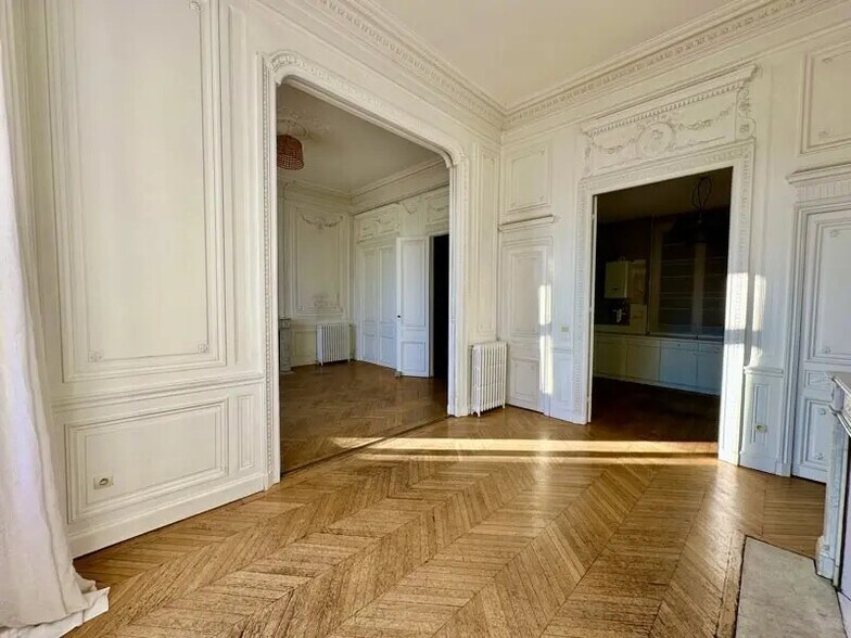 Local commercial dans Bordeaux à louer - Photo intérieure – Image 3 sur 5