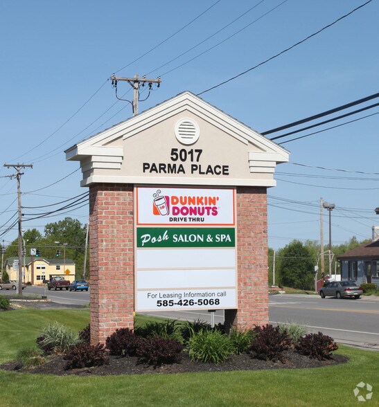 5017 W Ridge Rd, Spencerport, NY à louer - Photo de l’immeuble – Image 3 sur 6